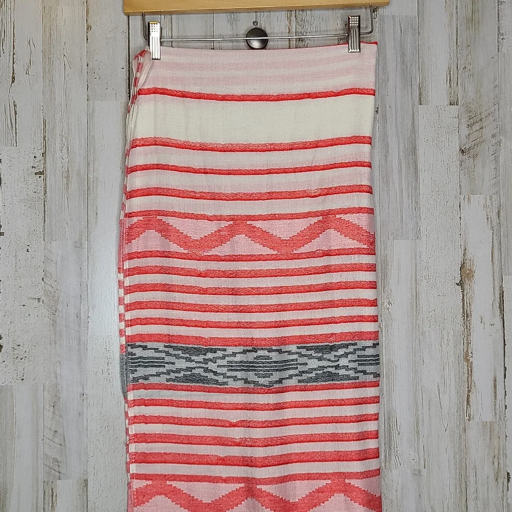 Vince Camuto Scarf Cream Red Blue Southwestern Stripe Boho Scarf Wrap